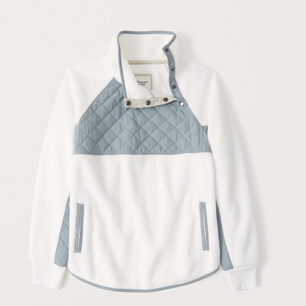 Abercrombie & Fitch Asymmetrical Snap-up Quilted Fleece Pullover